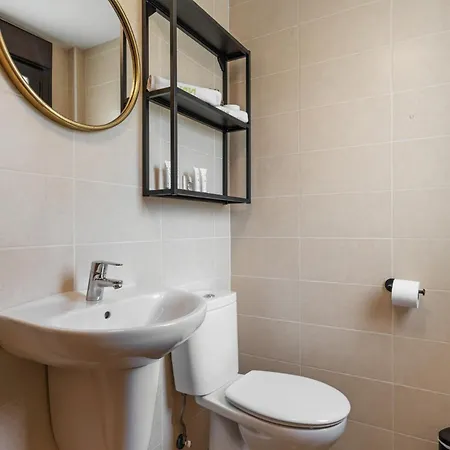 Vivi Homes - El Sembrador Pool, Terrace & Golf